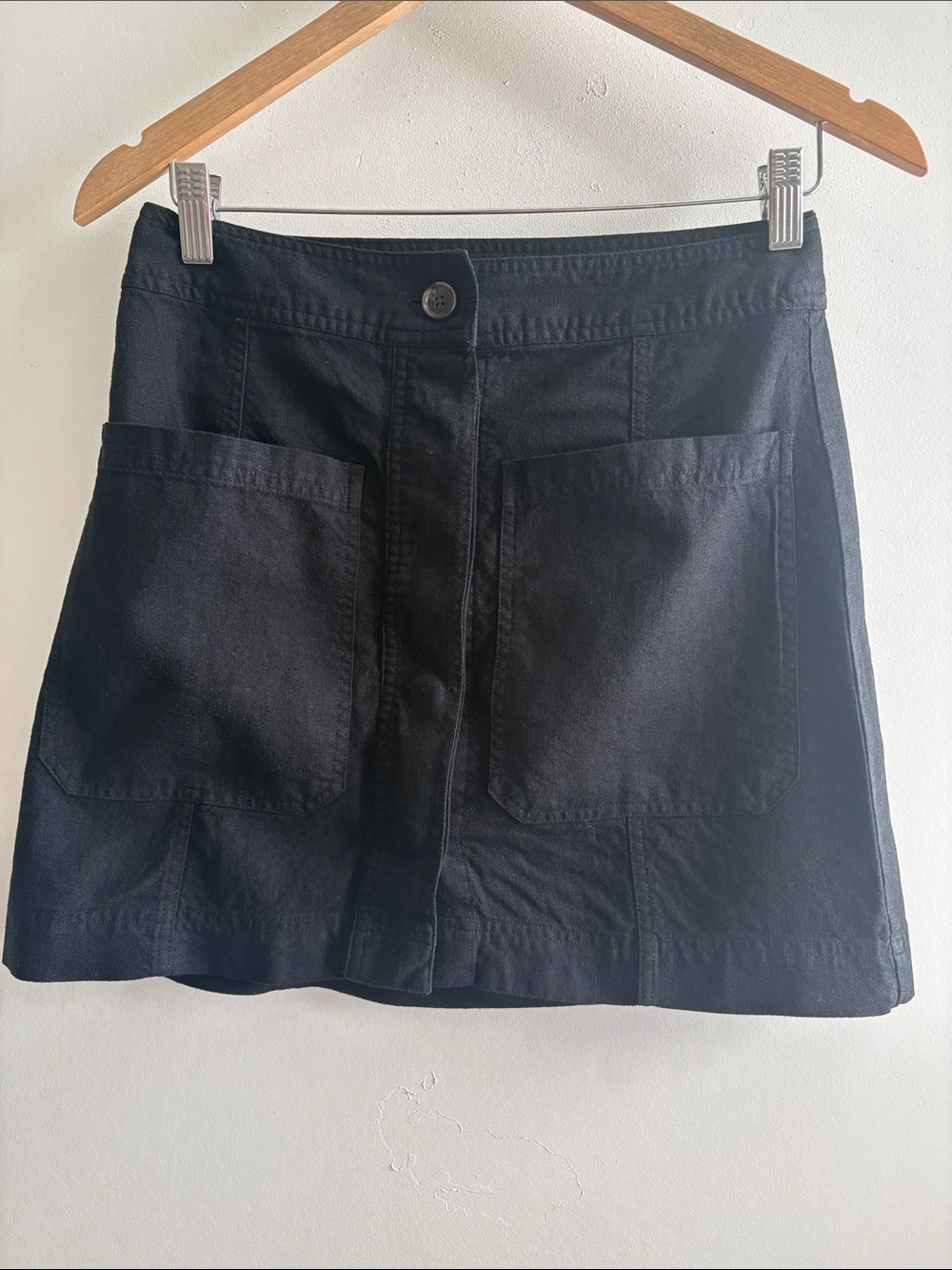 Banana Republic Linen Preppy Black Mini Skirt with Front Patch Pockets SZ 8